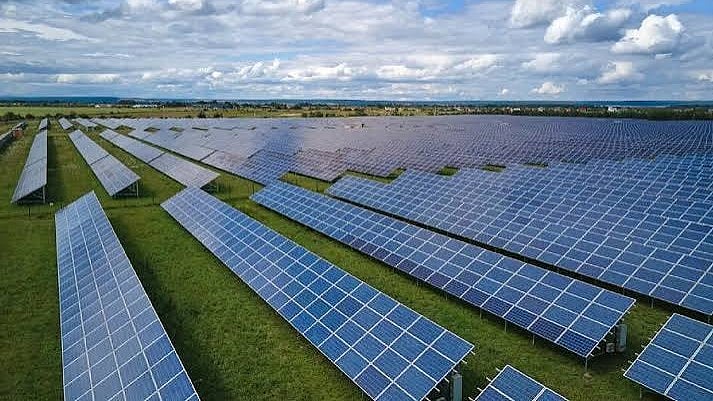 Madhya Pradesh's 1,200 MW Solar-Battery Projects Await Government Nod, Delhi, Haryana And Bihar On Board
