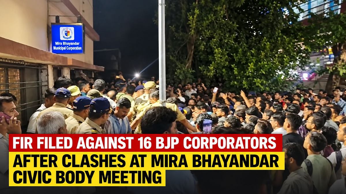 Mira-Bhayandar Civic Meeting Clash: FIR Filed Against 16 BJP Corporators After Alleged Assaults | VIDEO