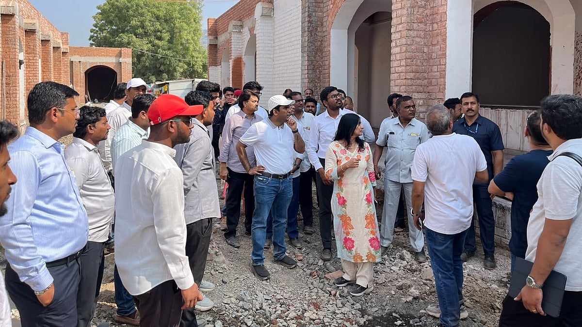 Chhatrapati Sambhajinagar: Collector Gowda Reviews Grishneshwar Temple Development Works