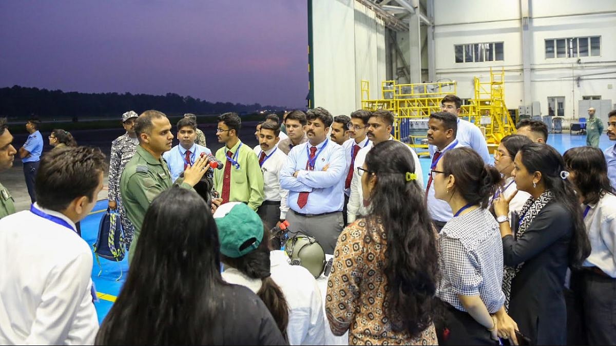 From High Seas To High Altitude: 24 Journalists Complete MoD's Intensive 3-Week Defence Correspondents Course