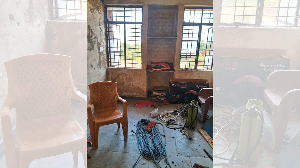 50 Students, Just 28 Beds! MP's Nepanagar Tribal Hostel Exposes Shocking Living Conditions