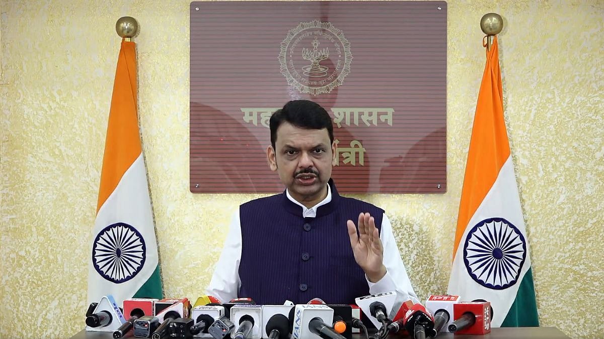 'No Reason To Be Afraid': Maharashtra CM Devendra Fadnavis Calls Attackers 'Cowards', Says Mumbai Police Will Arrest Culprits Soon After Tiger Shroff Firing Incident | Video