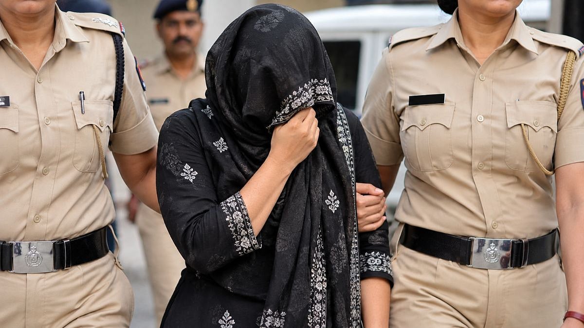 Mumbai Crime: Woman Arrested For Allegedly Extorting ₹4 Crore From Ghatkopar Man Over Nude Video Threat