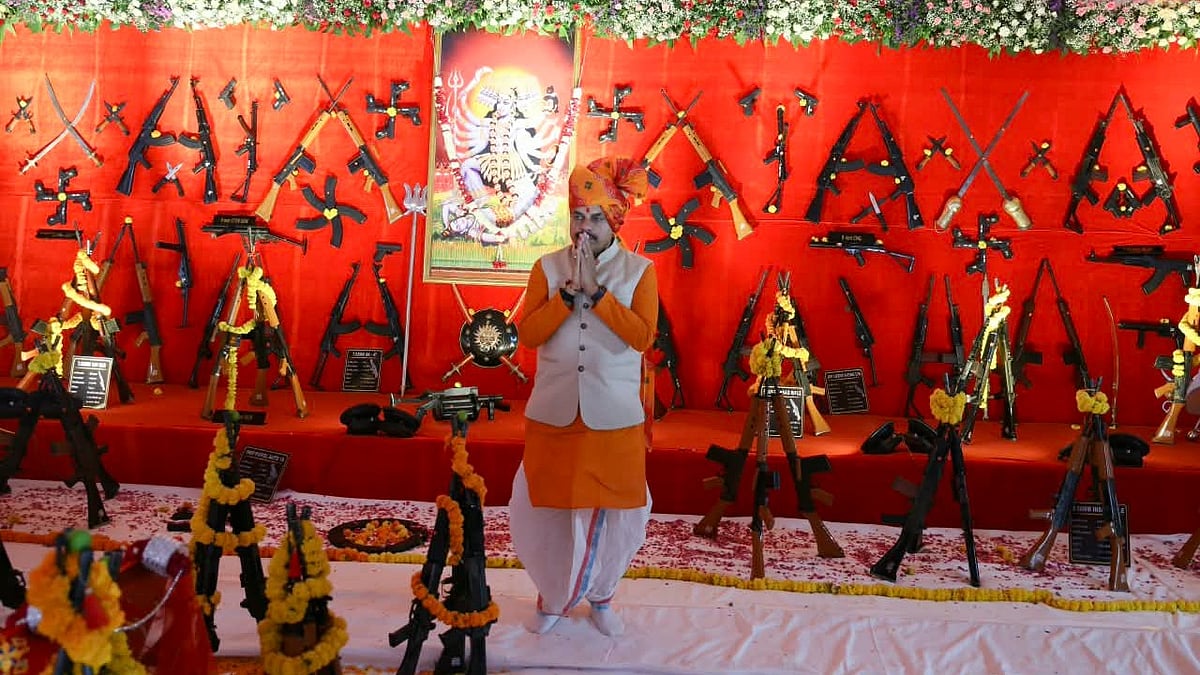 MP CM Mohan Yadav Performs Shastra Poojan, Launches Police Setu App To Boost Smart Policing In Indore