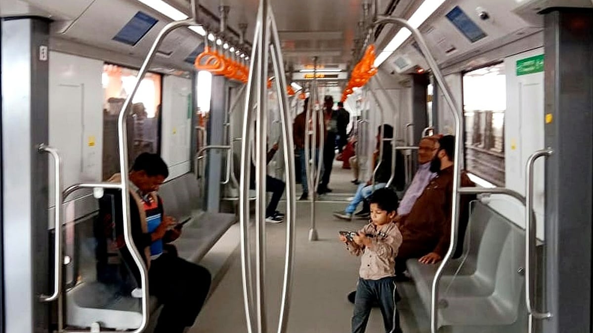 Cheaper Tickets, Empty Coaches! Bhopal Metro Struggles With Just 500 Daily Passengers Despite Discounts