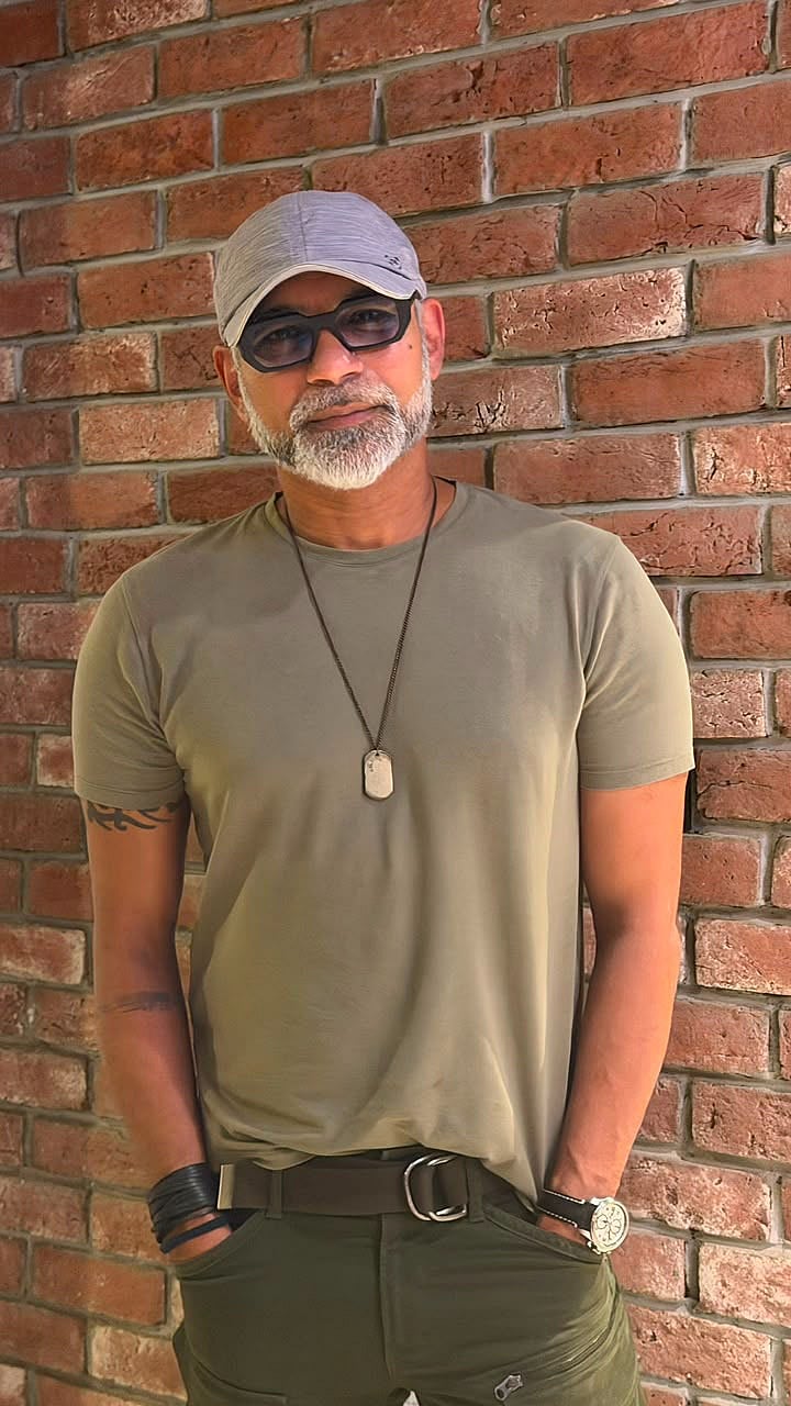 Director Abhinay Deo
