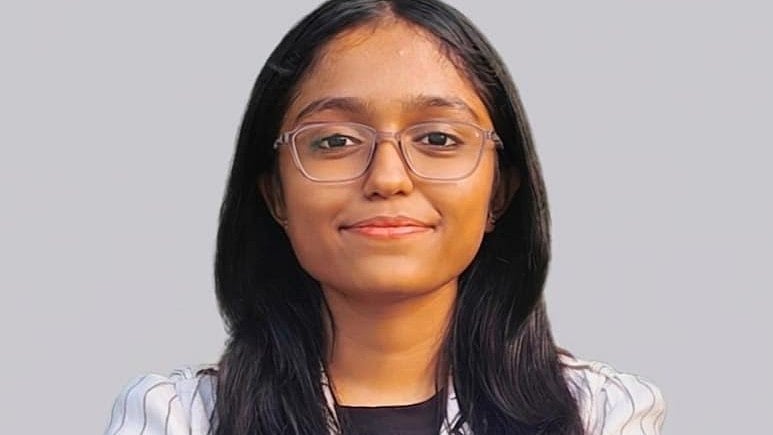 Nashik: Sakshi Chandak Jointly Tops CA Intermediate Exam At All-India Level With 502 Marks