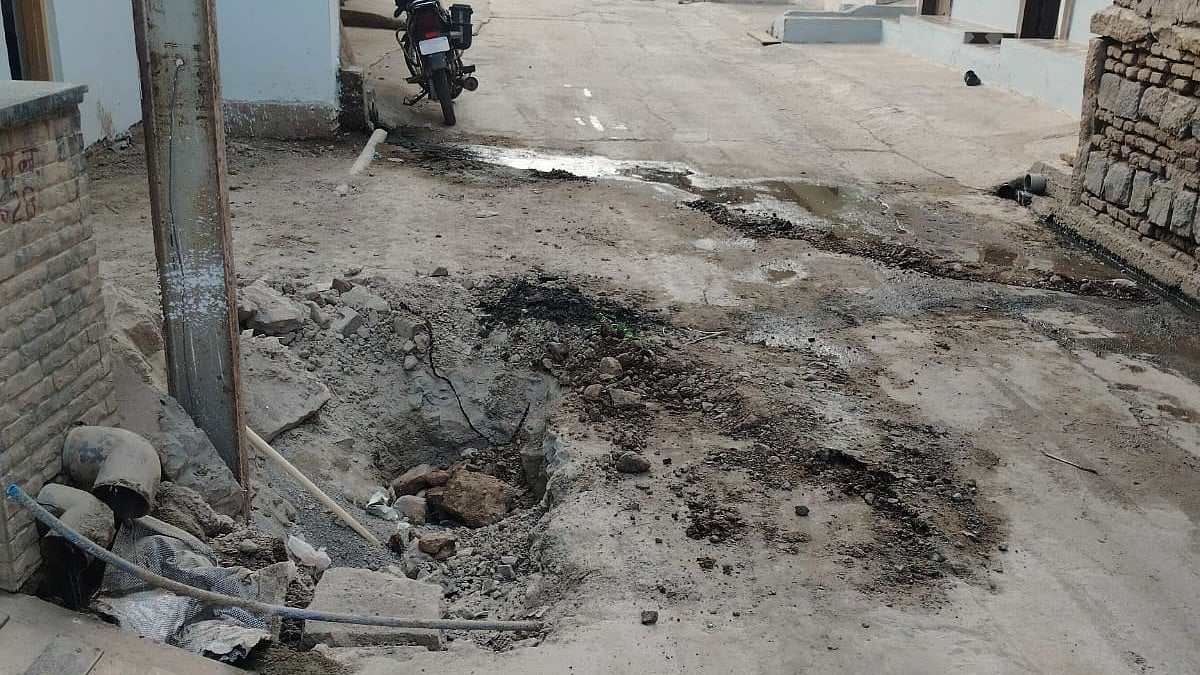 RDSS Electricity Work Remains Incomplete After Seven Months, Villagers Flag Serious Safety Hazards In MP's Manawar