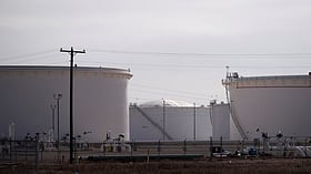 Venezuela’s alleged 300 billion barrels of oil faced scrutiny from experts