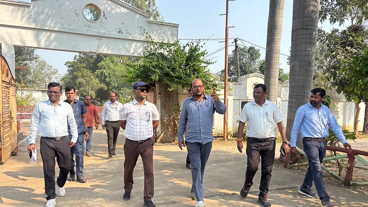 MP's Narmadapuram UADD Commissioner Sanket Bhondve Reviews Civic Projects, Orders Officials To Resolve Public Grievances Under Jan Vishwas Abhiyan