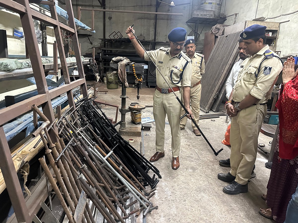 Gwalior Police Seize 66 Carbide Guns In Major Crackdown Ahead Of Diwali