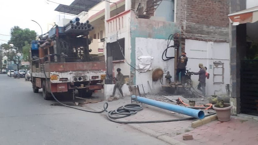 Indore Water Crisis Fears Push Borewell Drilling Rates Up Nearly 60% In 25 Days, Builders And Residents Worried