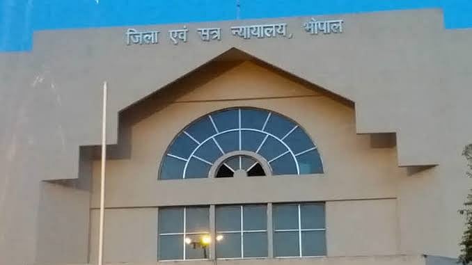 Bhopal Court Awards ₹75.26 Lakh Compensation To Family Of Bank Officer Killed In Road Accident; Orders 6% Annual Interest