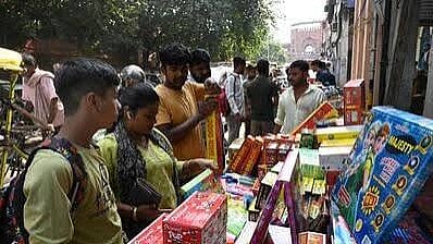 Indore Diwali 2026 Firecracker Shop Guidelines Issued; Maximum 50 Licences Per Ground, Carbide Gun Sales Banned, Applications Open October 27