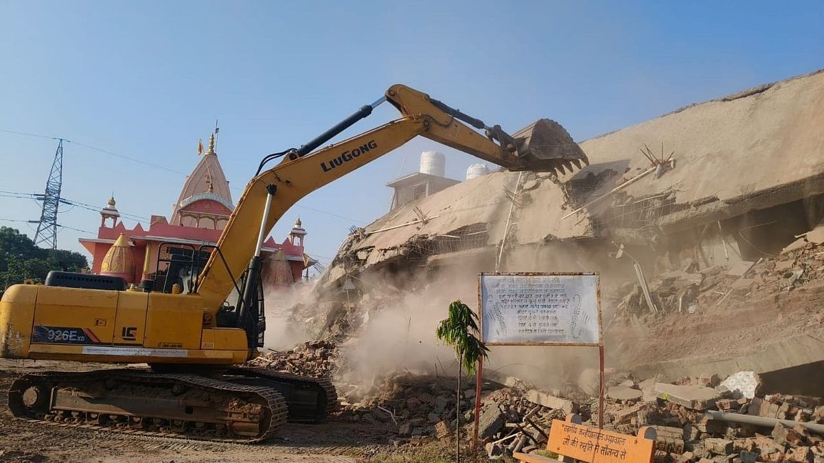 Ujjain Demolition Drive: ₹1 Crore Unauthorised ‘Sant Niwas’ Razed In 3 Hours At Ankapaat Area