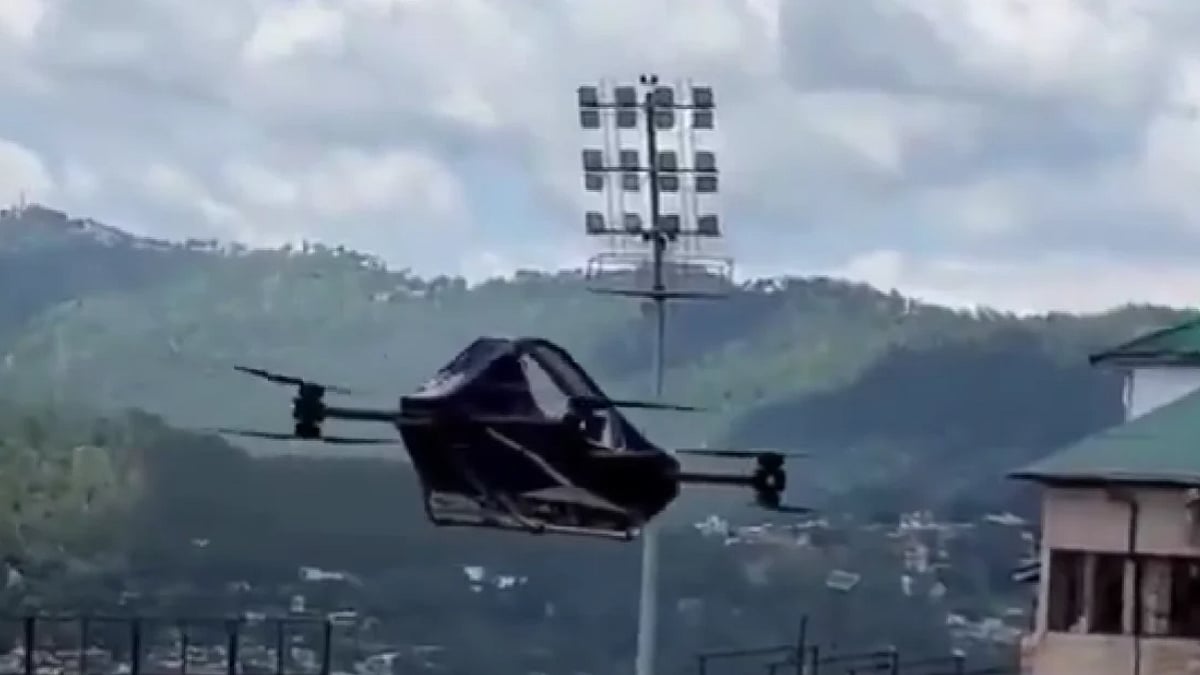 BA Graduate From Uttarakhand Village Builds Electric 'Flying Car' Prototype, Internet Lauds India's Talent