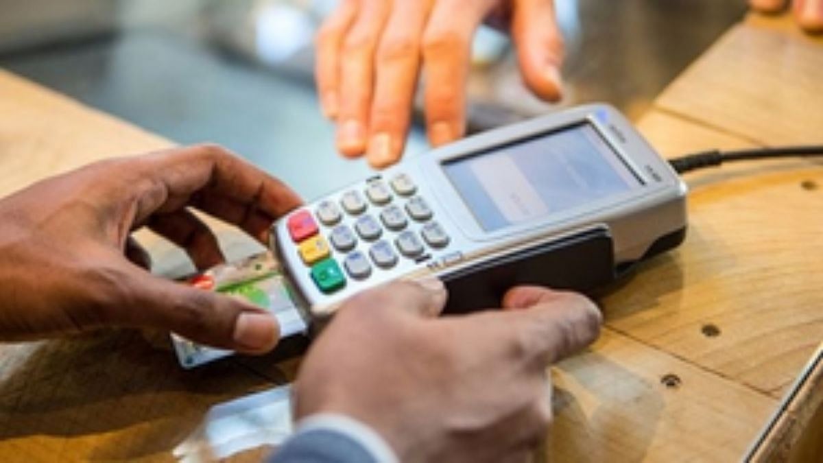 China's Banking Sector Faces Growing Debt Stress As Credit Card Defaults Rise Among Borrowers Aged 40 To 50