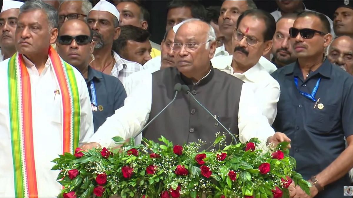 'Modi Ka Baap Bhi Jayega': Mallikarjun Kharge’s Remark Sparks Political Row In Patna As BJP Accuses Congress Of 'Goonda' Politics | Video