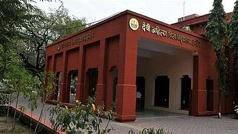 Indore Water Crisis Forces DAVV To Plan Early Exams, Vacate Hostels As 2 Borewells Dry Up And Water Levels Fall