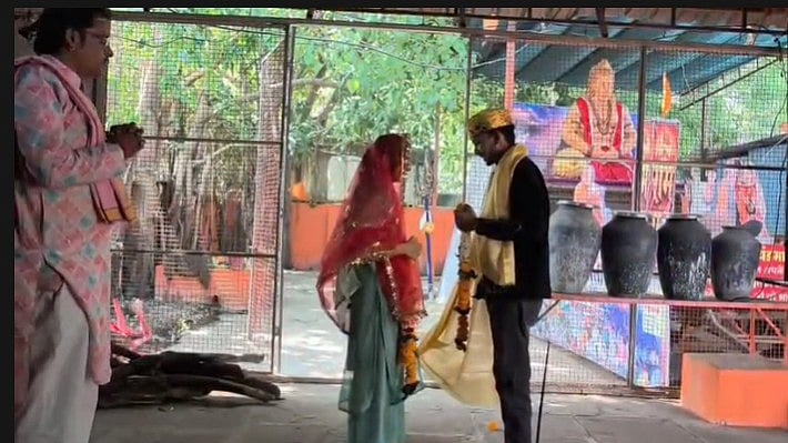 Man Alleges Attack By 20-25 People After Interfaith Marriage, Claims Wife Taken Away By Family; Seeks CM's Help In MP's Khandwa
