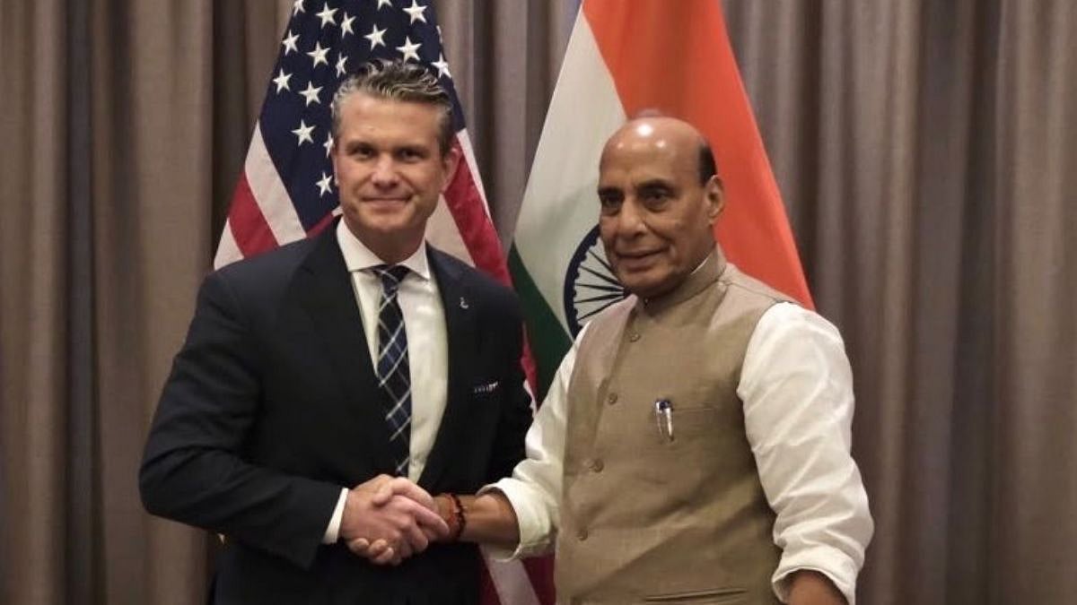 Rajnath Singh Meets US Secretary of War Pete Hegseth, Reviews 10-Year Bilateral Defence Framework To Boost Military Technology And Co-Production