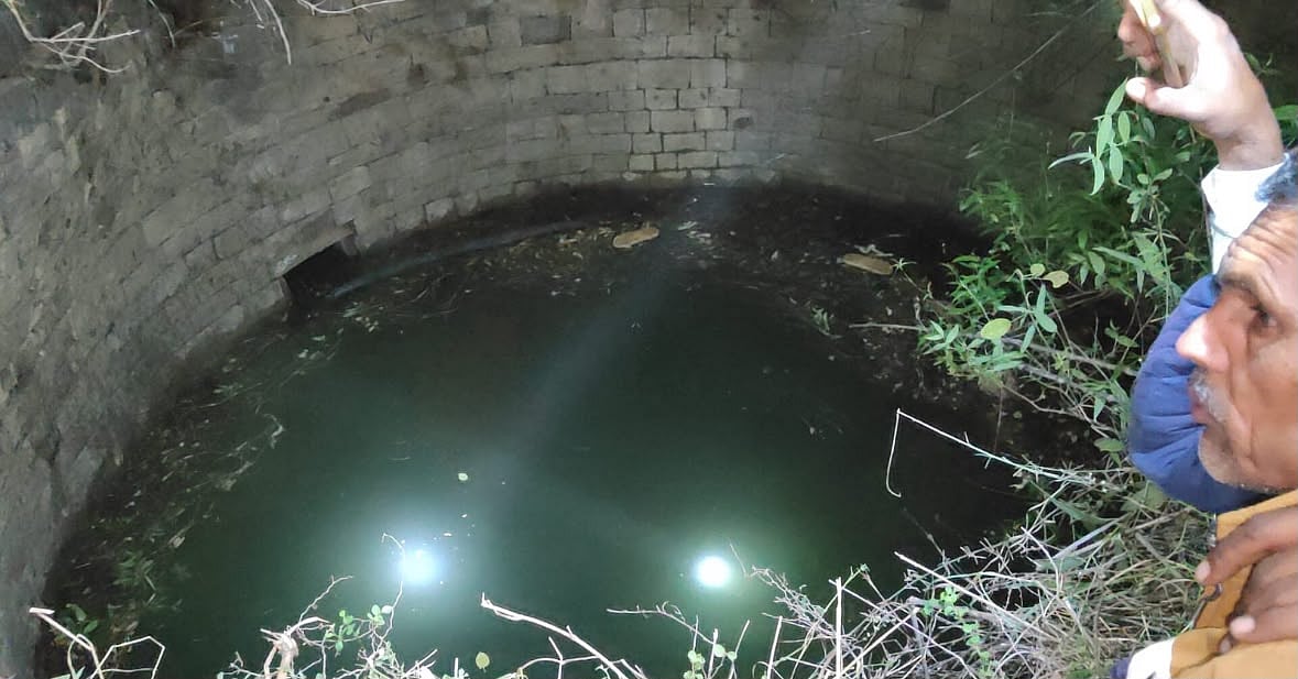 Shivpuri Tragedy: Six Of Family, Including Two Sisters And Four Children, Found Dead In Separate Wells