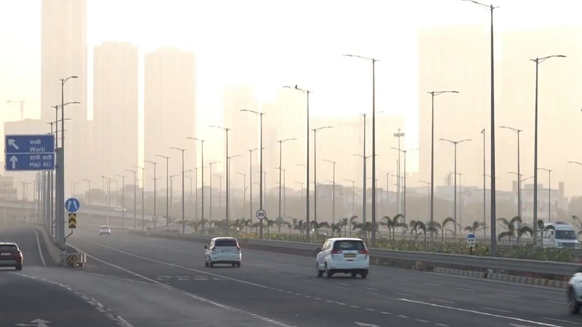 Mumbai Weather Update: Partly Cloudy Skies Predicted As Mercury Drops To 33°C After Days Above 35°C; AQI Remains Poor