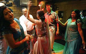 DANCE BARS FLOURISH, BUT UNDER COP THREATS!