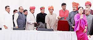 article-image