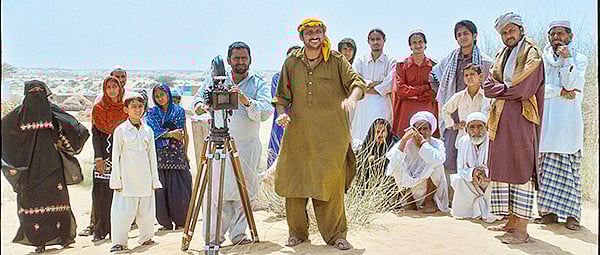 article-image