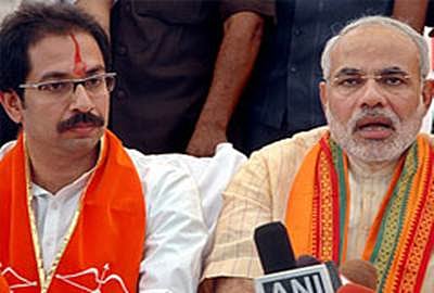 Prime Minister Modi lauds Maharashtra CM Uddhav Thackeray for commendable job in fight against pandemic