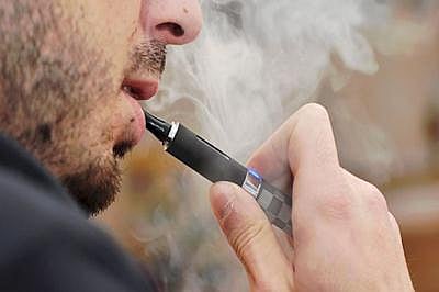 E-cigarette ads make one desire tobacco