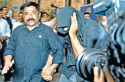 article-image