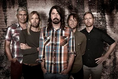 Foo Fighters singer David Grohl falls off stage