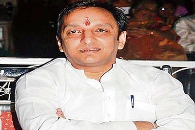 article-image