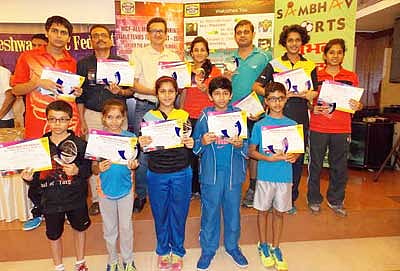 Divya Deshpande, Eric Fernandes bag singles title