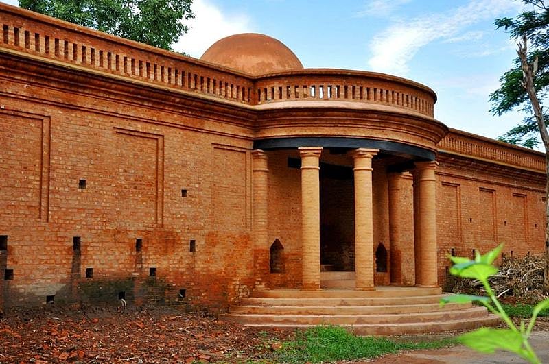 Kangla Fort in Imphal<br />Picture credits: indiantoursandtravels07.blogspot.in