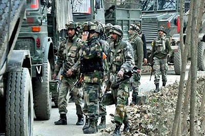 Two killed in militant attack on Jammu-Srinagar highway