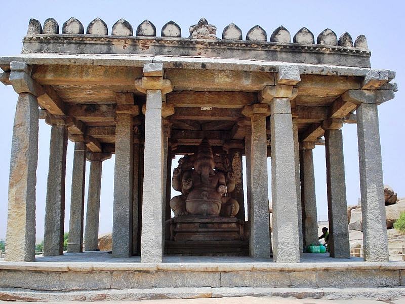 Parvathi Ganesha<br />Picture credits: aalayamkanden.blogspot.com