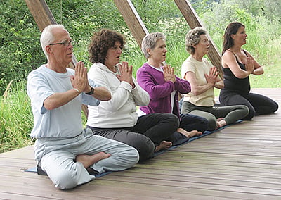Yoga could improve  arthritis symptoms, mood