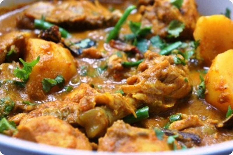 Chicken Jhol at Howrah Bengali Restaurant<br /> Picture credits: finelychopped.net