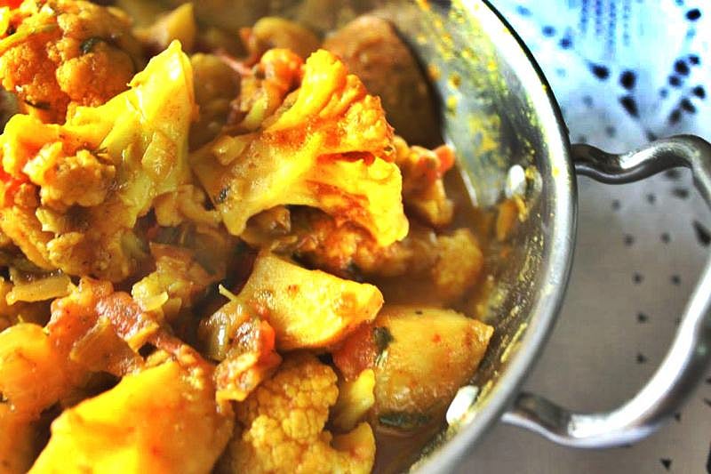 Labra Tarkari<br />Picture credits: www.vegetarianflavours.com