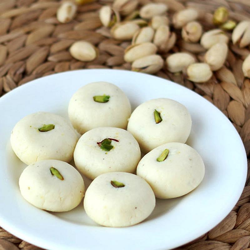 Sondesh<br />Picture credits: foodviva.com