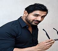 John impressed with Sonakshi’s action in FORCE2