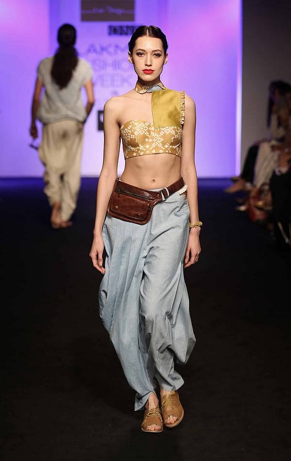 Model walks for I am design at LFW SR 2016
