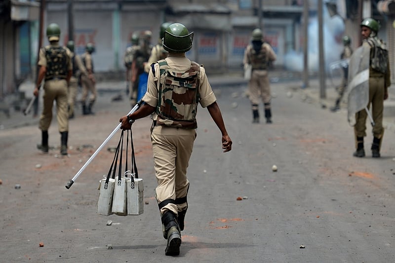 Kashmir Violence: Govt offices, police stations looted