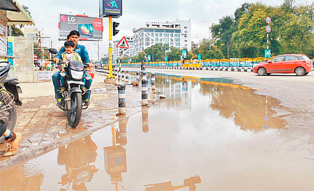 Rasoma junction: Water logging hits commuters, patients hard