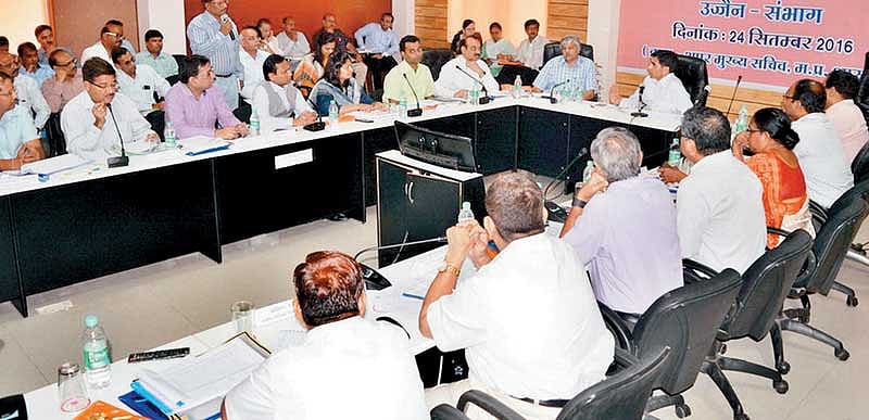 5 MNREGS projects to be approved for each village