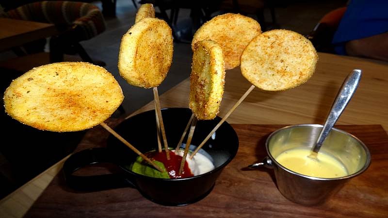 Kailash Parbat at Linking Road offers variety of fusion chaats
