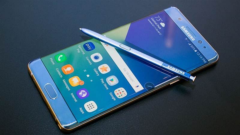 Samsung offers fireproof boxes for its exploding Galaxy Note 7